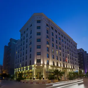 https://le-corail-suites-hotel.tunis-best-hotels.com