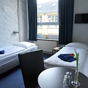 ** Hotel Transit Tyskland