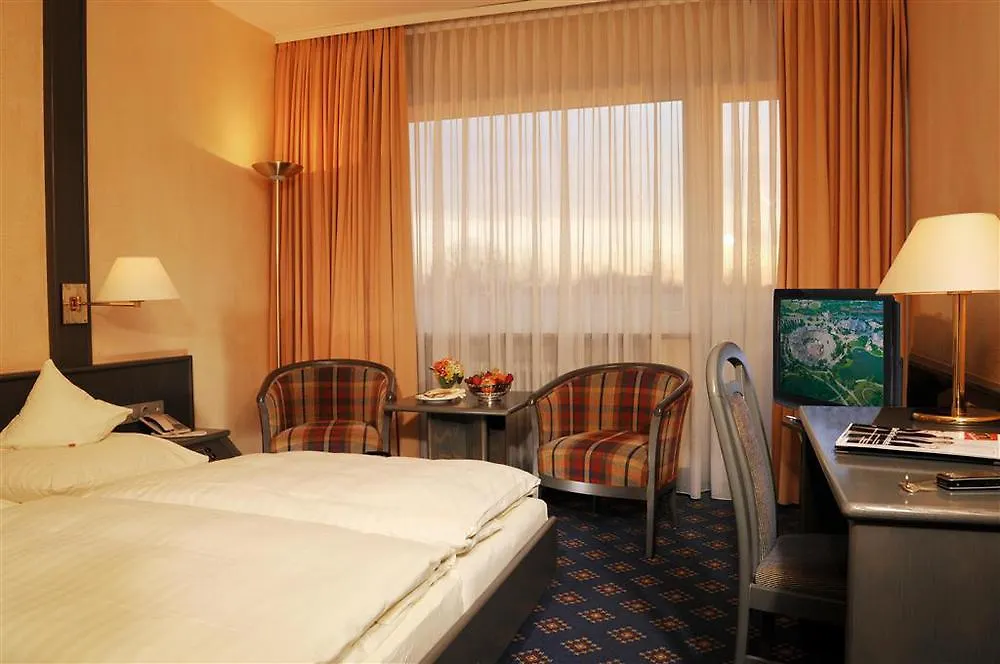 Leonardo Hotel Munich City North