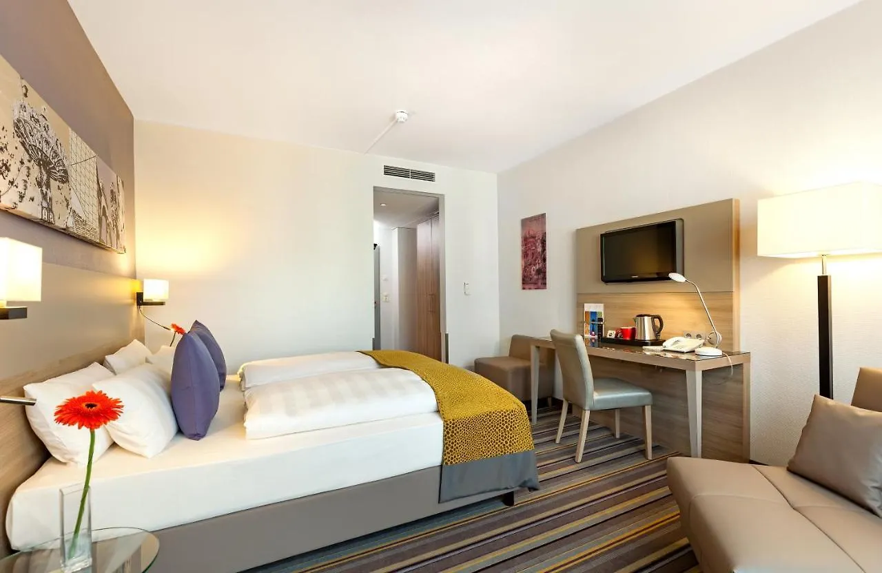 Leonardo Hotel Munich City North 4*,  גרמניה